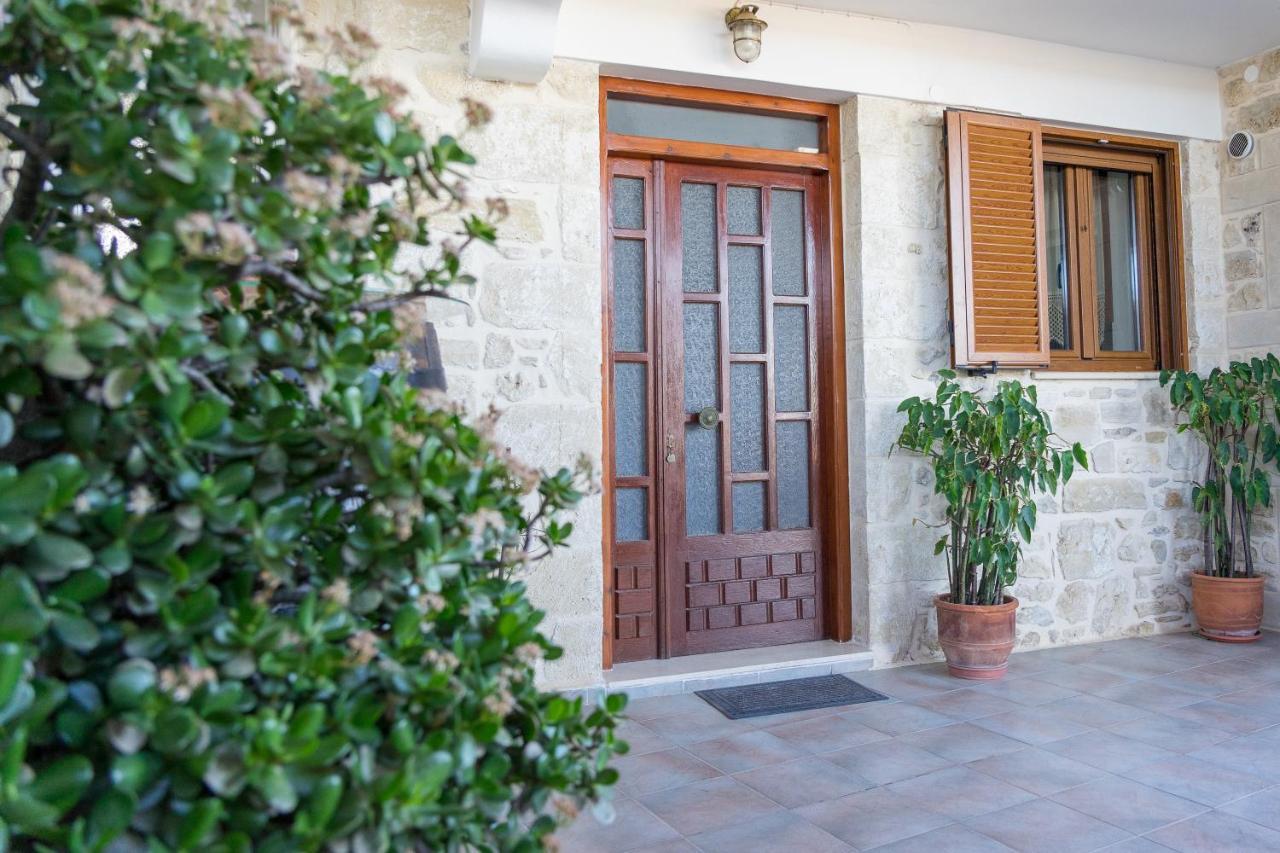 Tholos Arkhondiki Exterior photo